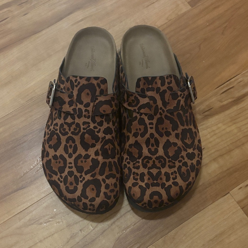 New Leopard Print Clogs with Buckle